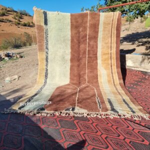 Berber rug brown, 6.5 x 9.8 Feet