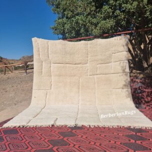 Modern Morocco rug, ivory beni ourain rug, off white rug morroco