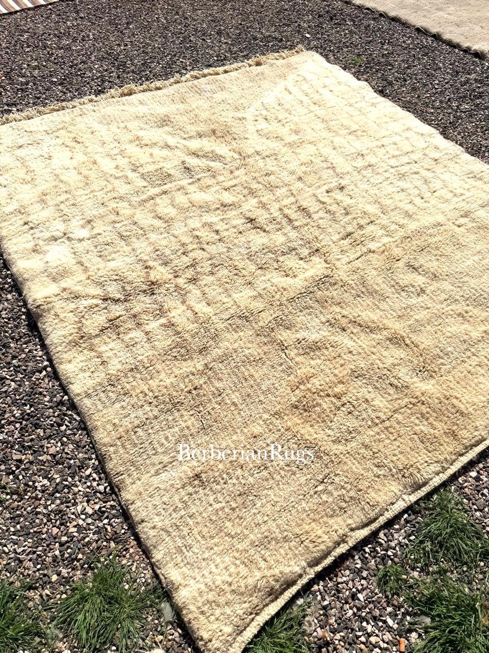 Moroccan rug Beige - Image 3