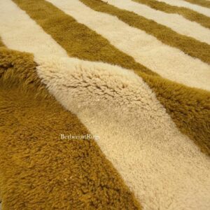 Alternative view of Moroccan rug green