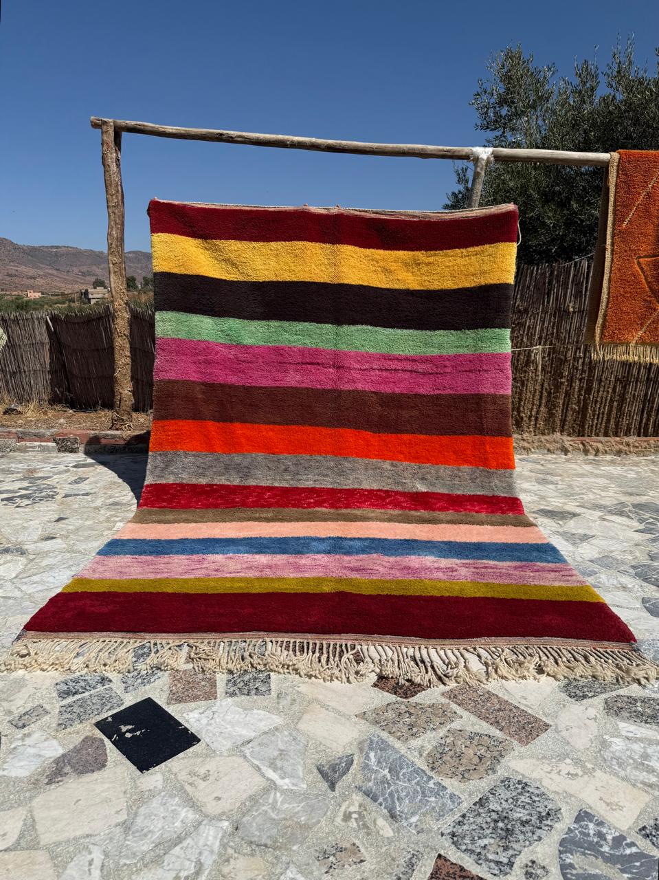 Colorfull Moroccan Rug : 6.5 x 9.8 Feet