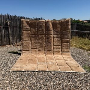 Moroccan rug Beige